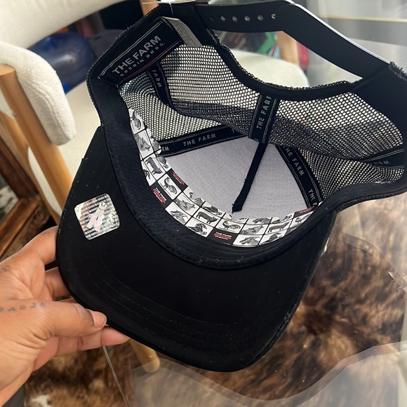 Black panther hat from goorin - Picture 3 of 3